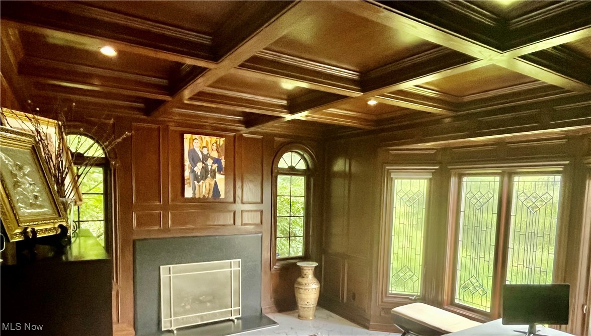 Quail Hollow 01 - Residential