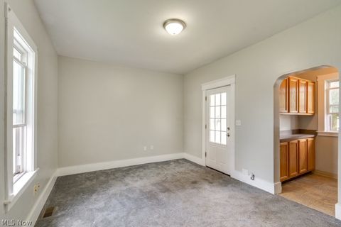 Tiny photo for 123 7th Street NW, Barberton, OH 44203 (MLS # 5209891)
