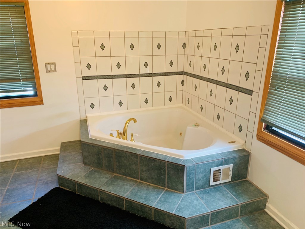 Hillcrest - Residential