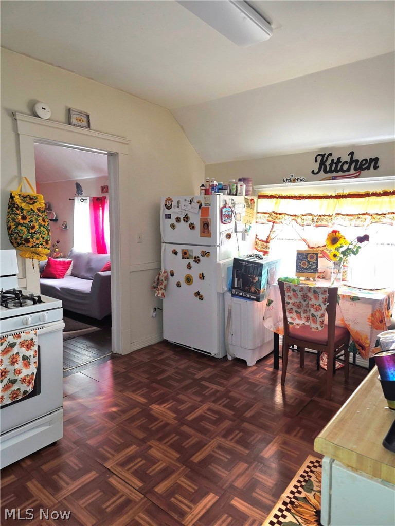 Joseph Tomaschs Resub - Residential Income