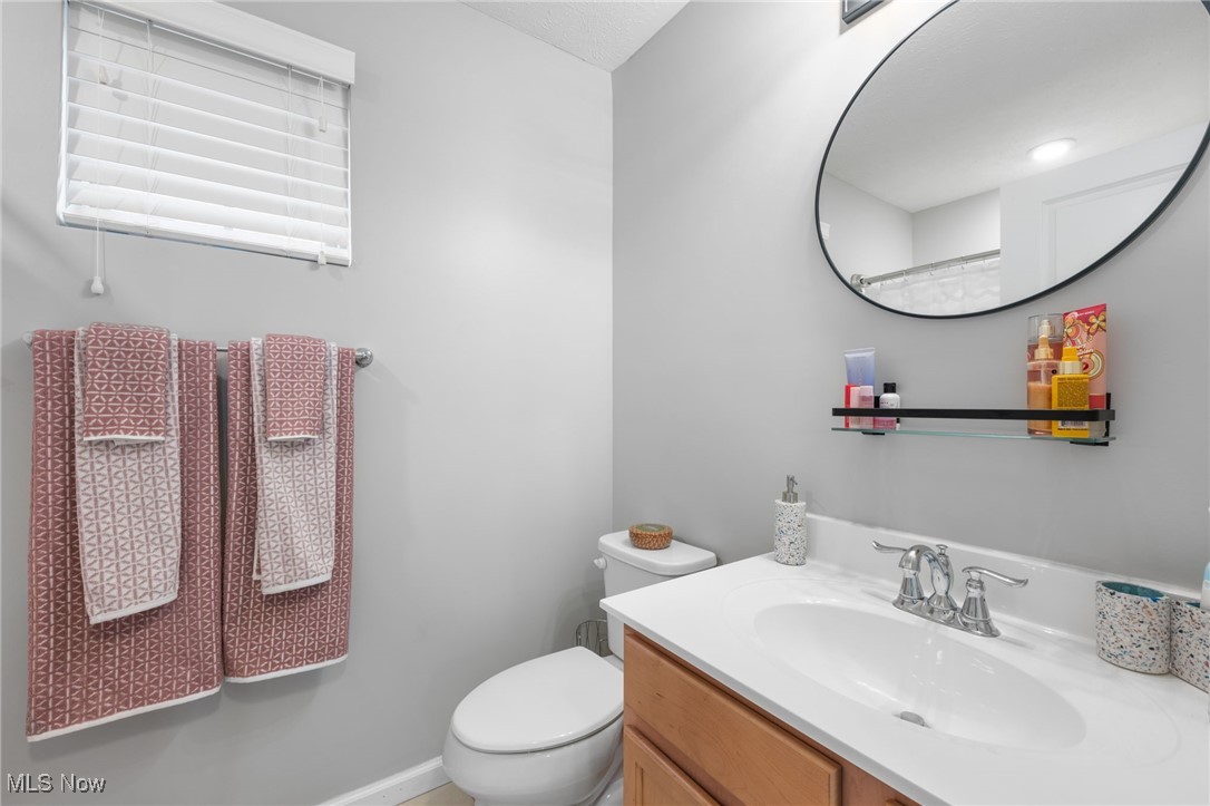 12111 Detroit Avenue, Lakewood, Ohio image 26