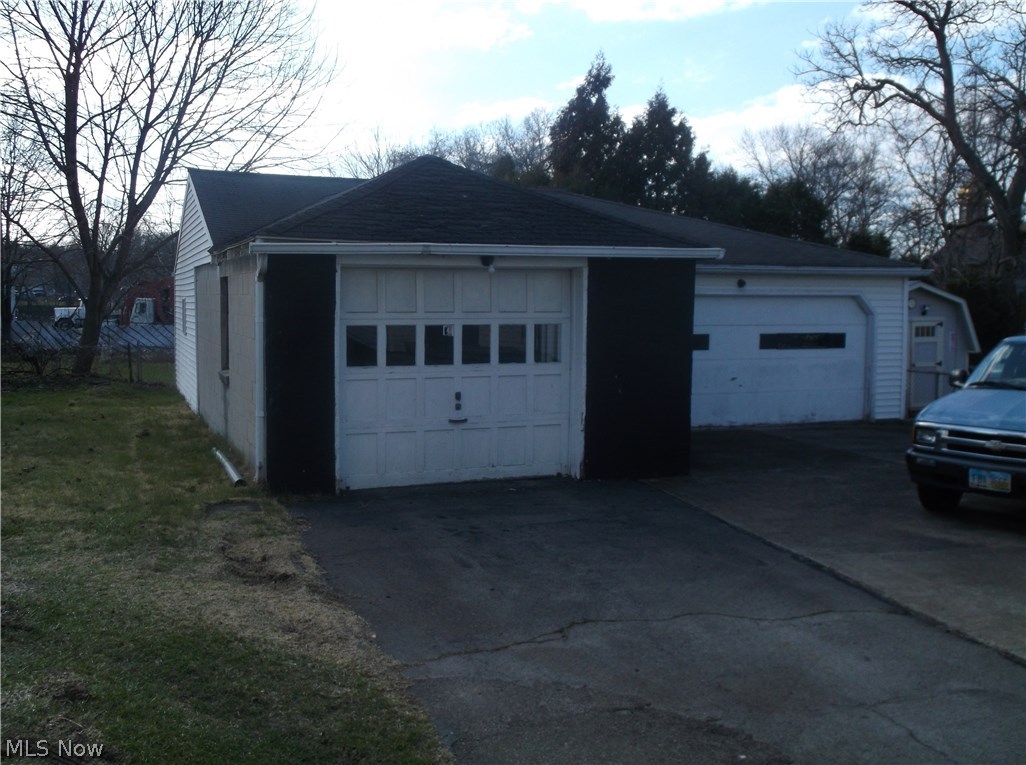 City/Youngstown - Residential