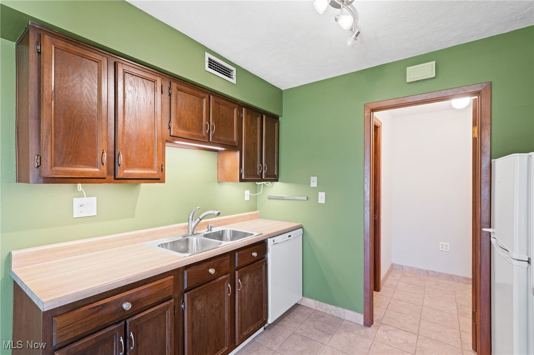 6500 Liberty Bell Drive #30C, Brook Park, Texas image 9