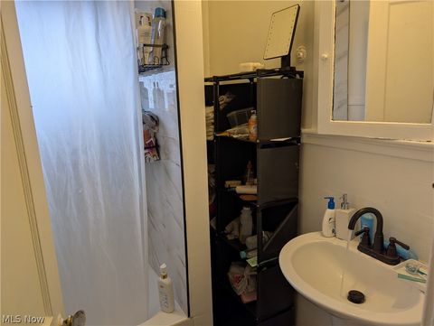 Tiny photo for 1623 Delmont Avenue, East Cleveland, OH 44112 (MLS # 5190184)