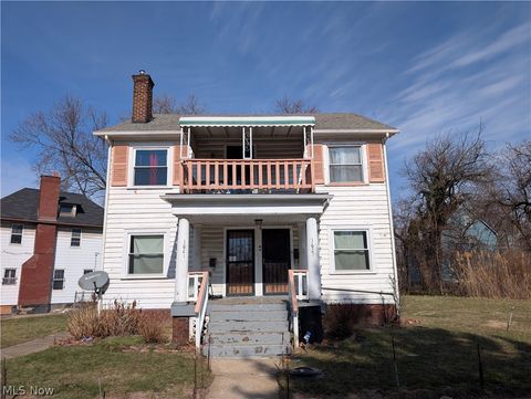 1623 Delmont Avenue East Cleveland OH 44112