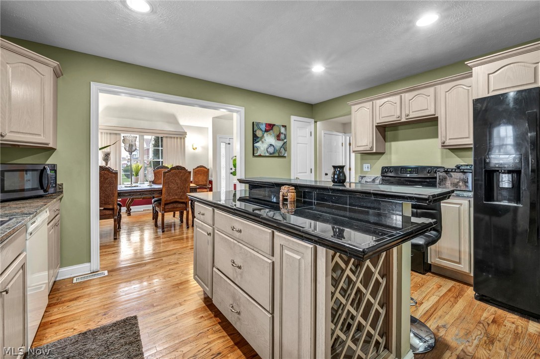 Euclid 17 - Residential