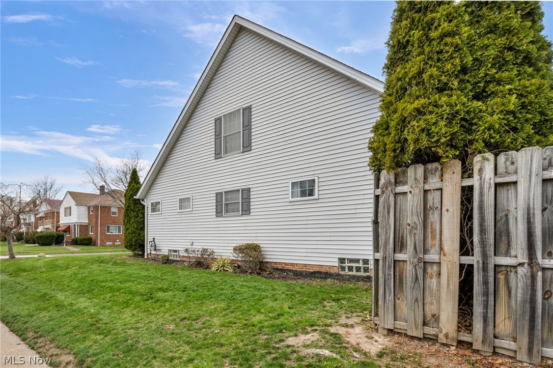 Euclid 17 - Residential