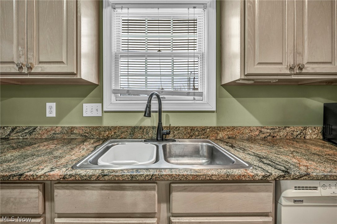 Euclid 17 - Residential