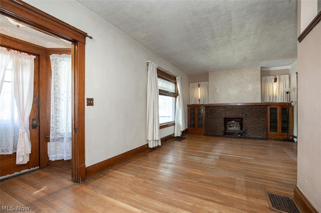 4253 W 50th Street