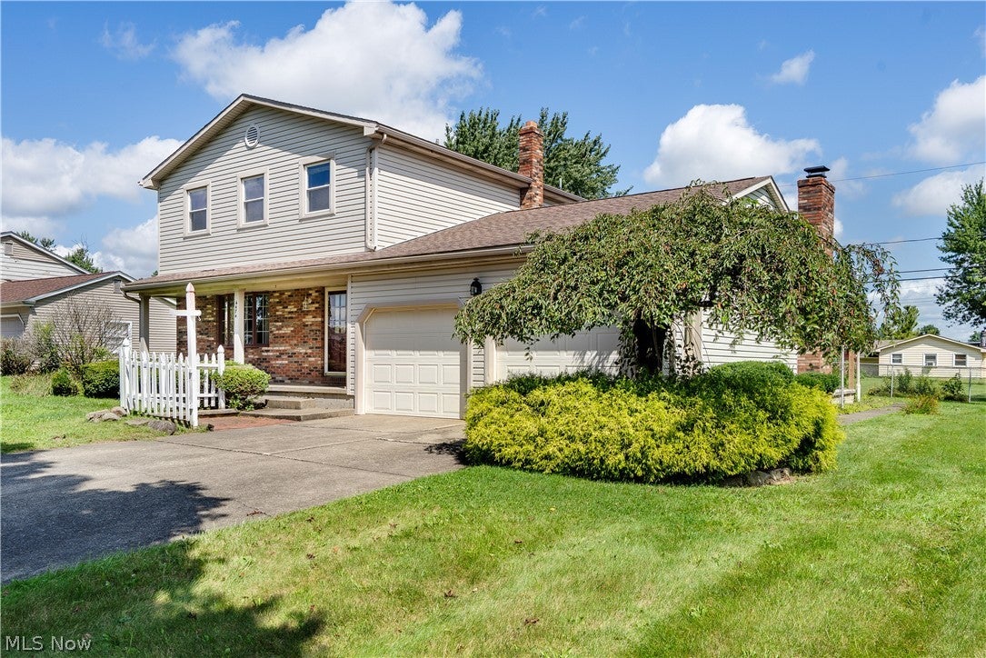 4474 Woodridge Drive