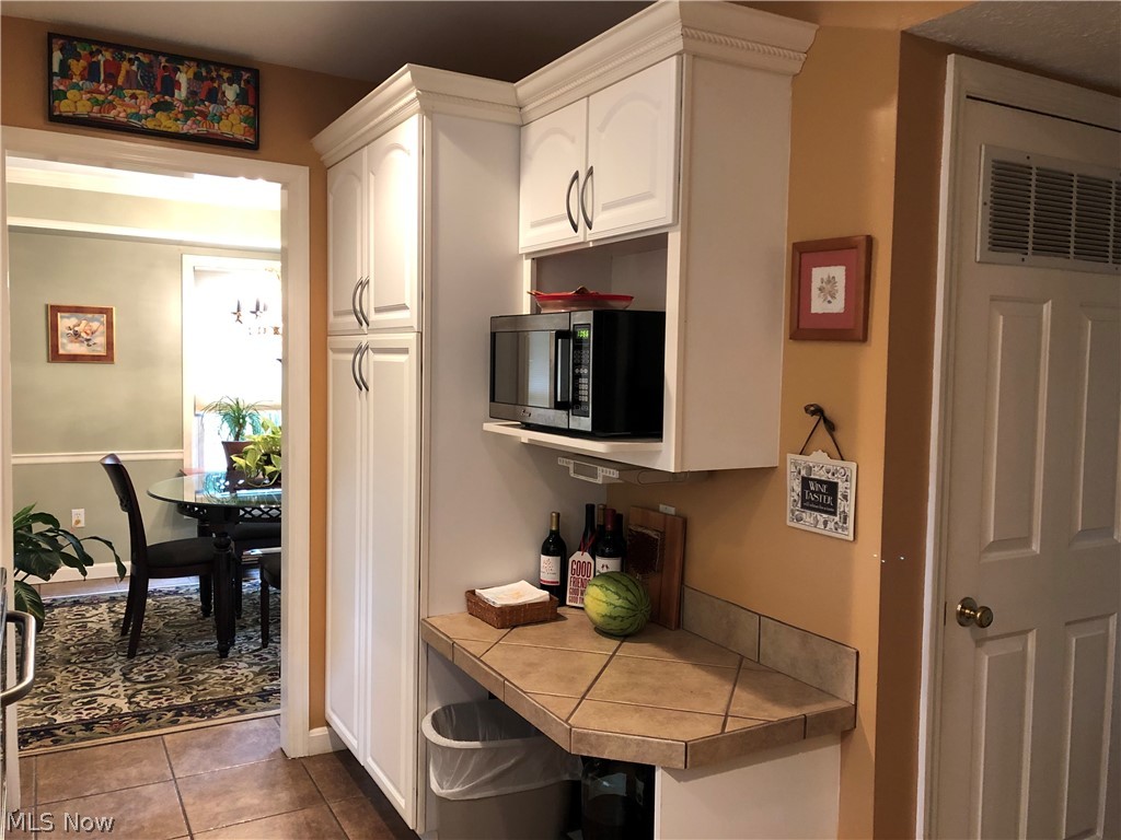 Park Place Condo - Residential