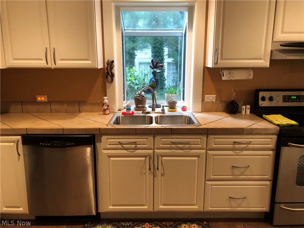 Park Place Condo - Residential