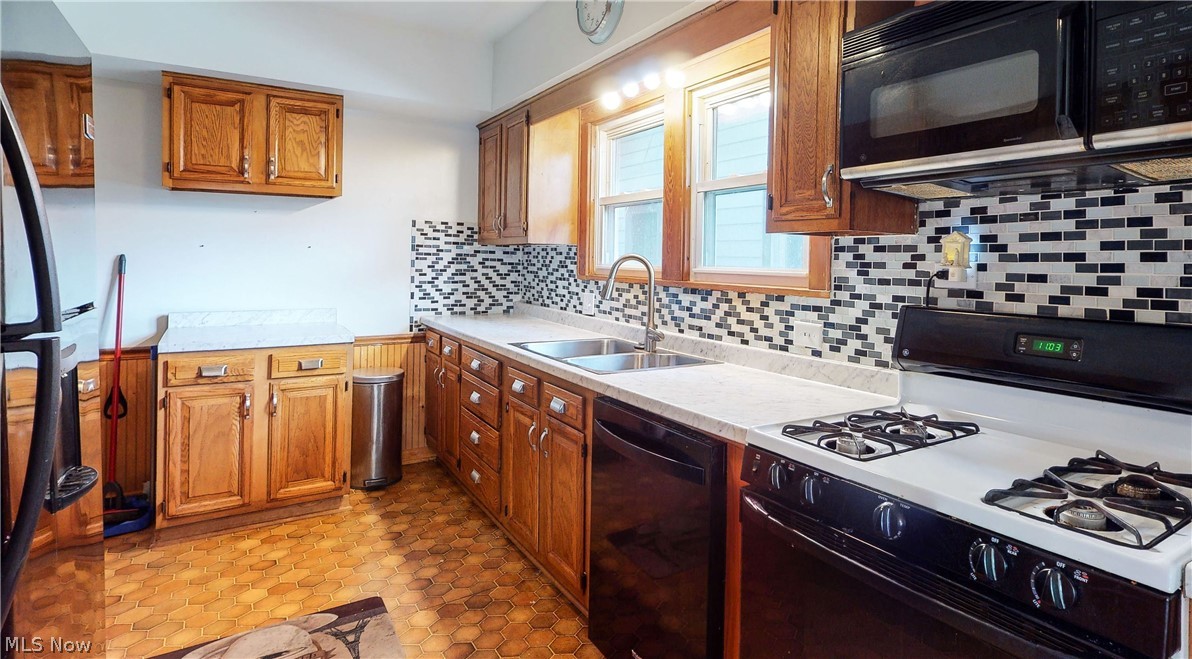 Brodbeck Riverside Pk - Residential