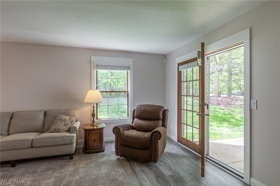 Governors Lake Condo - Residential