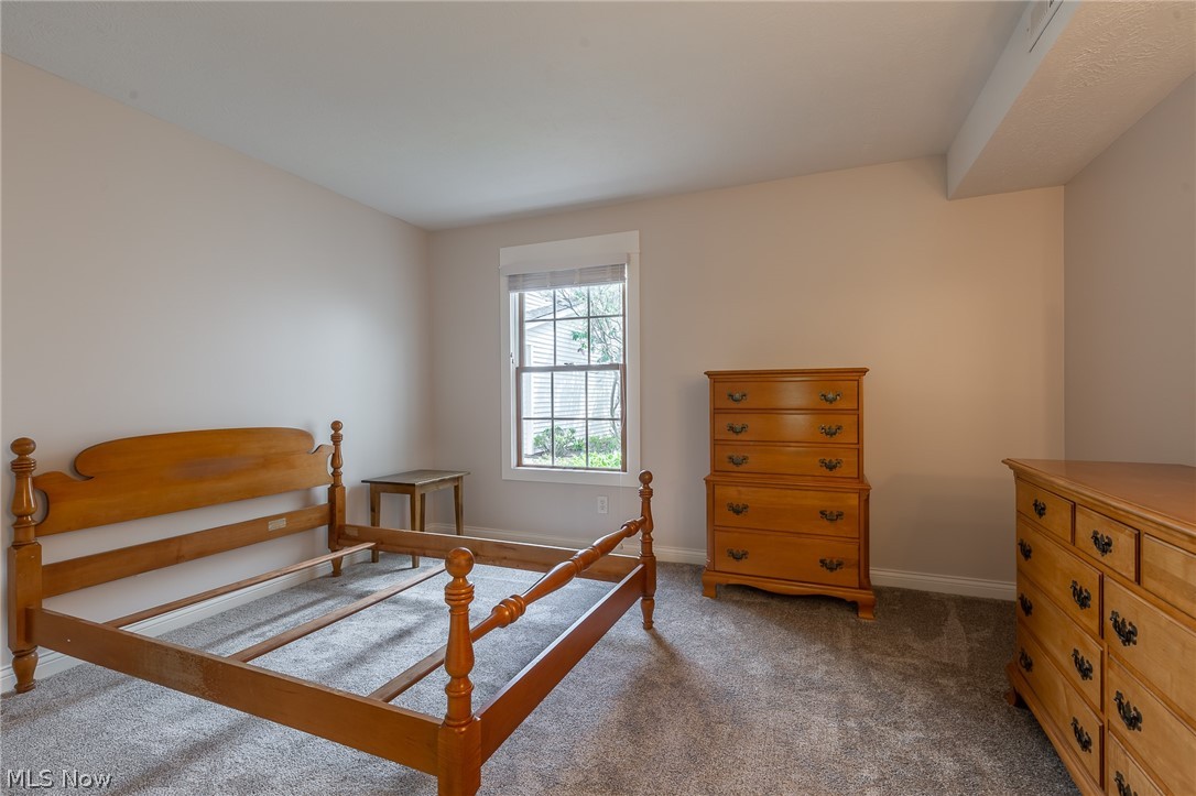 Governors Lake Condo - Residential