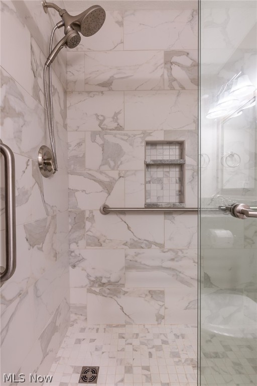 Governors Lake Condo - Residential