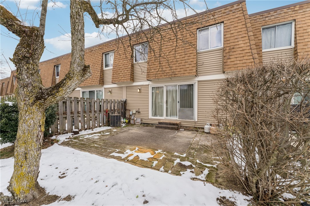 Westview Patio Garden Hm Condo - Residential