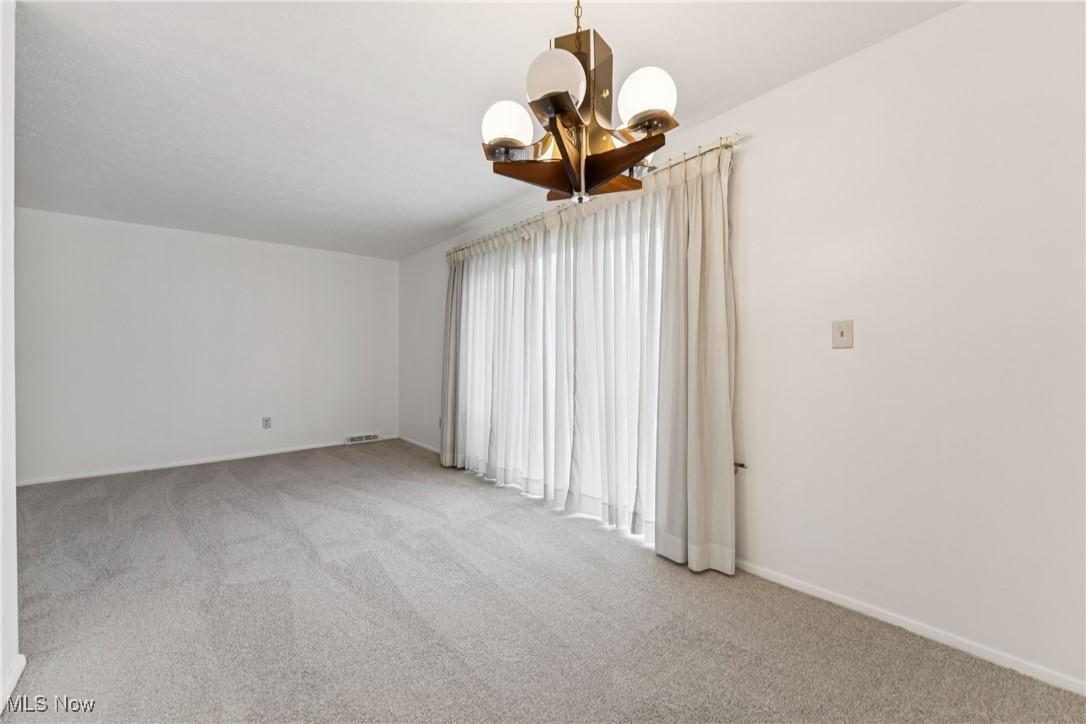 Westview Patio Garden Hm Condo - Residential