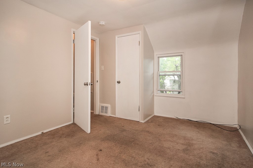 Shakerwood 04b - Residential Lease