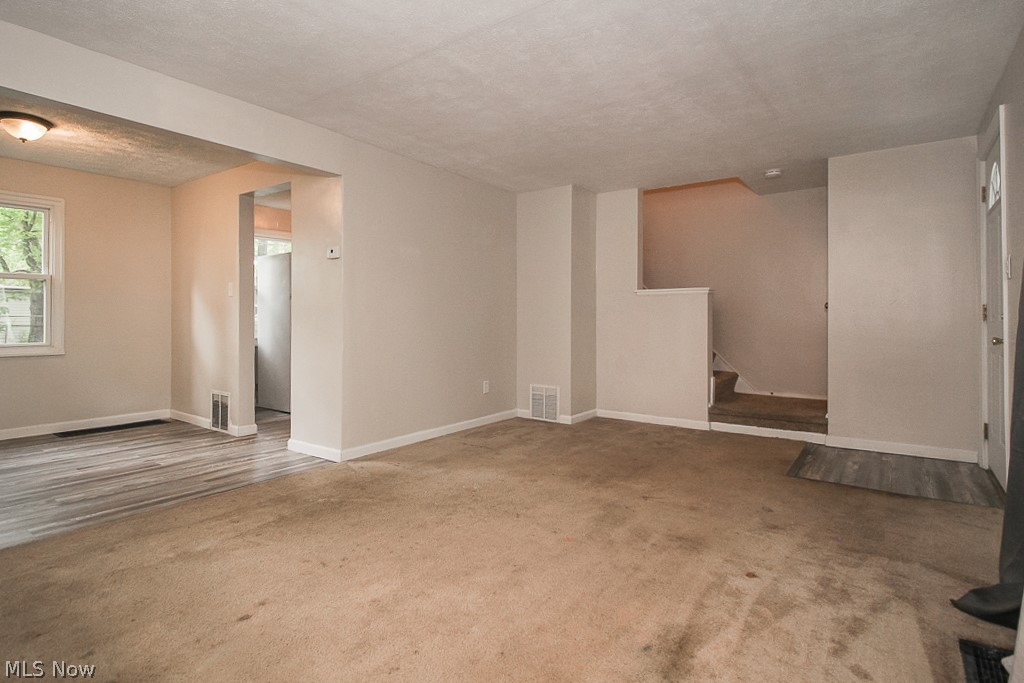 Shakerwood 04b - Residential Lease