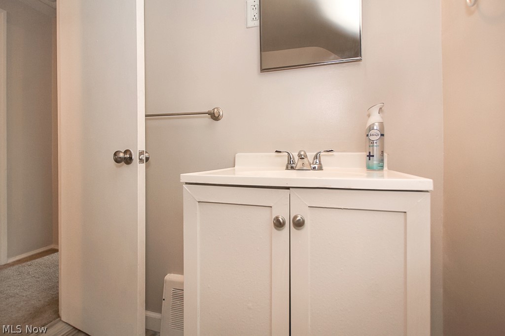 Shakerwood 04b - Residential Lease