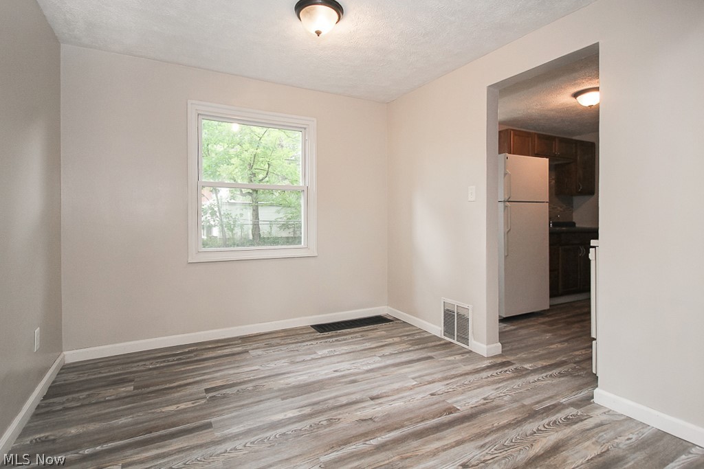 Shakerwood 04b - Residential Lease