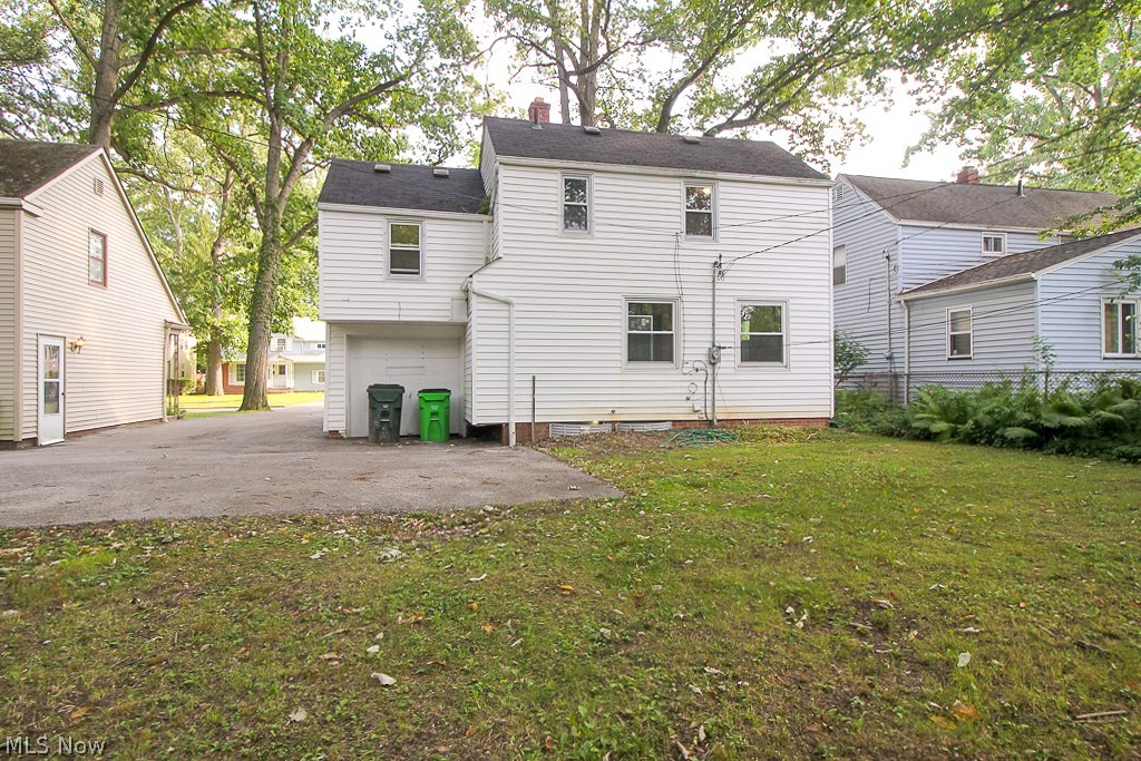 Shakerwood 04b - Residential Lease