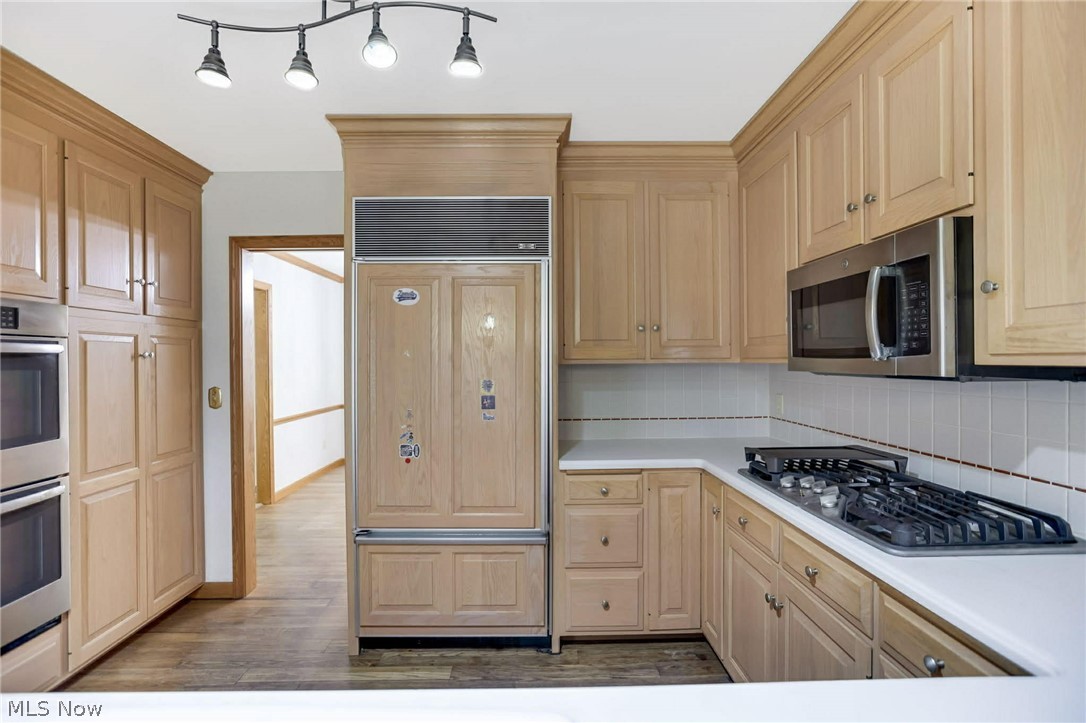 Laurel Rdg - Residential