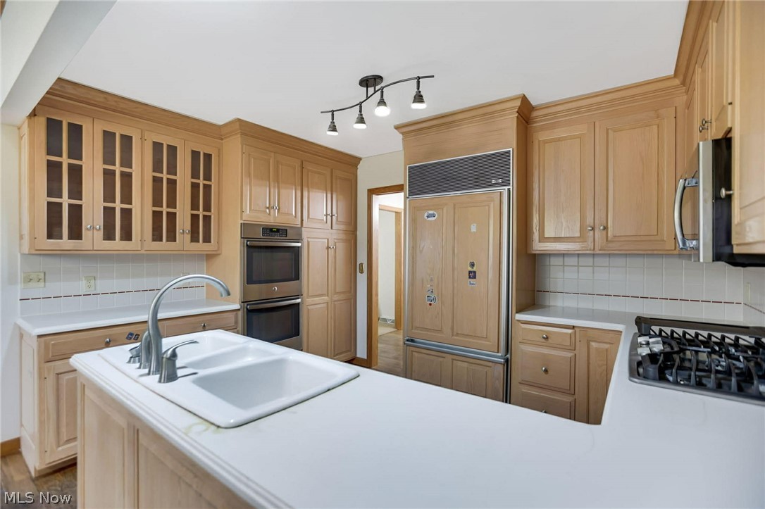 Laurel Rdg - Residential