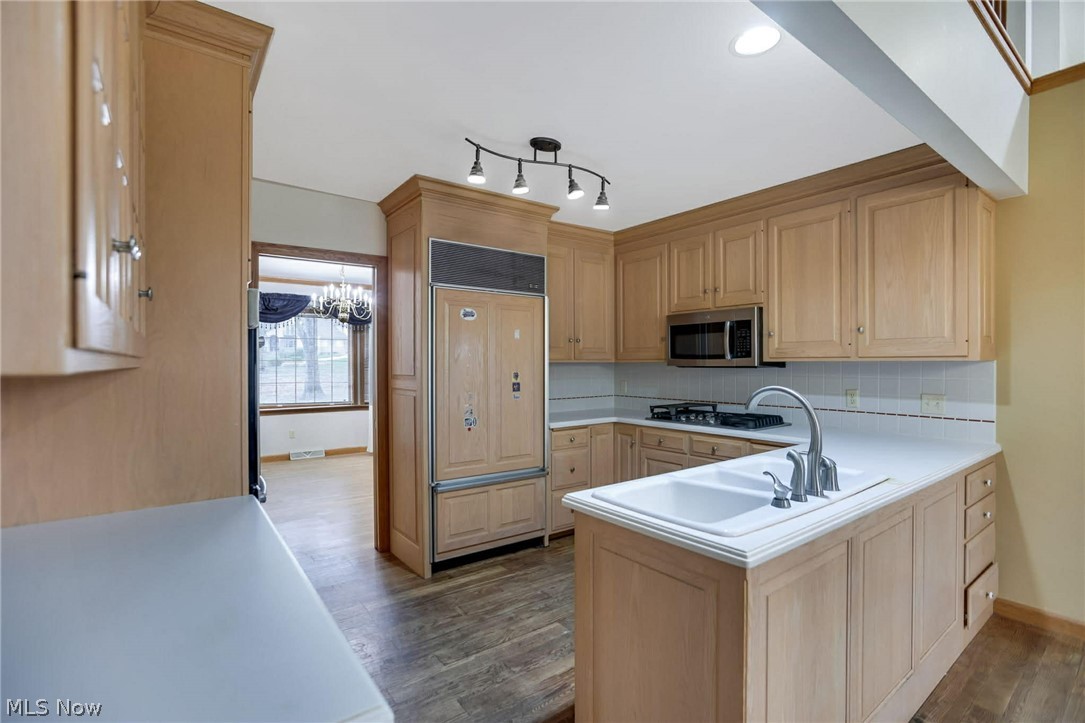 Laurel Rdg - Residential