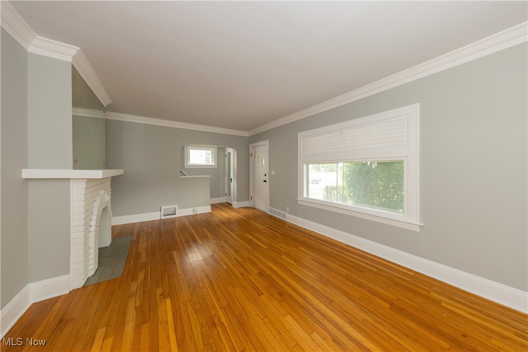 Cleveland, Ohio 44125, United States, 3 Bedrooms Bedrooms, ,1 BathroomBathrooms,Residential,Active,150945