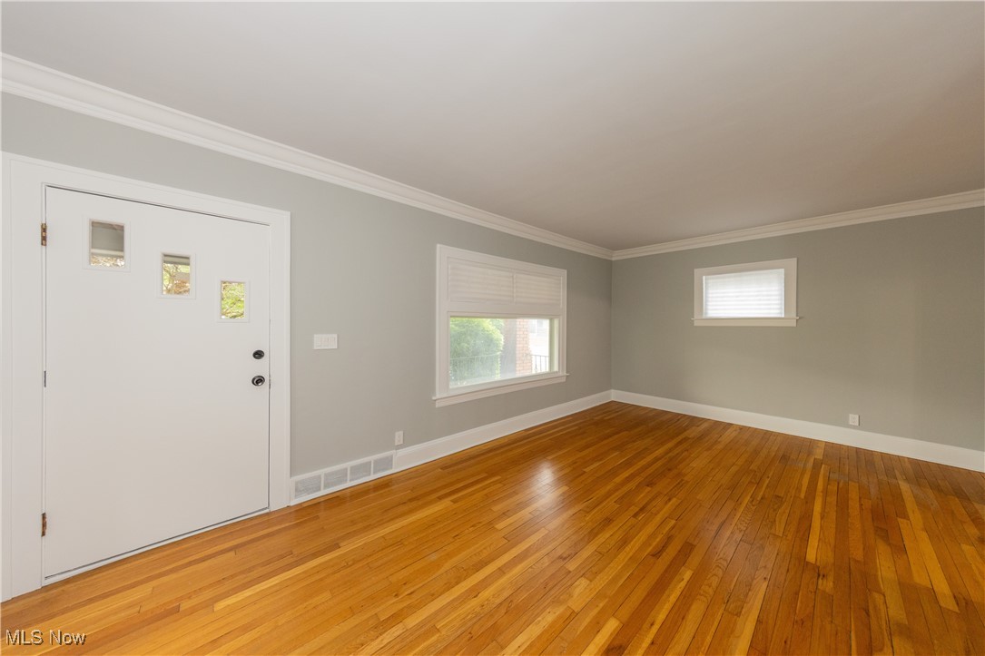 Cleveland, Ohio 44125, United States, 3 Bedrooms Bedrooms, ,1 BathroomBathrooms,Residential,Active,150945