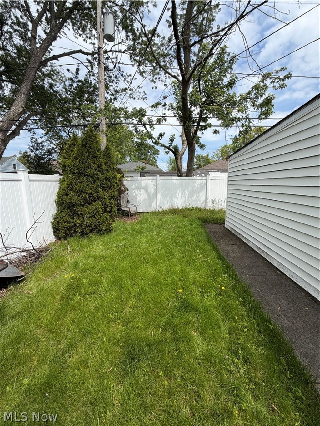 Photo of 13912 Liberty Avenue, Cleveland, OH 44135 (MLS # 5209194)