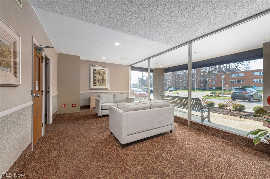 Marine Towers East Condo - Residential