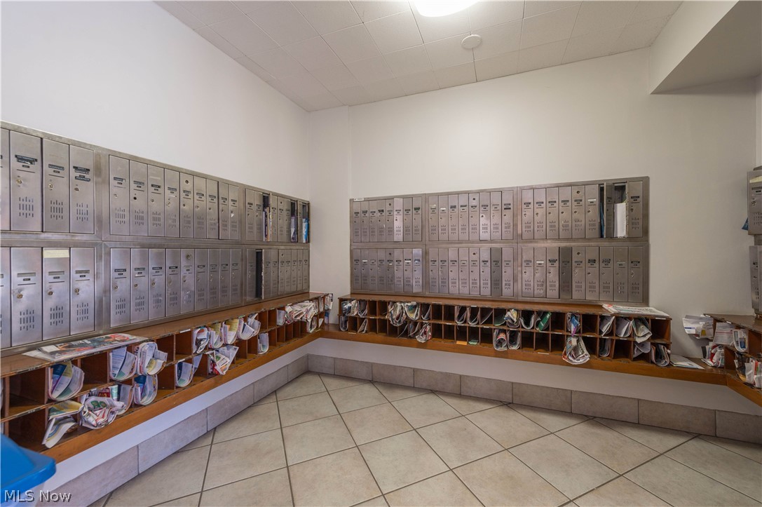 Marine Towers East Condo - Residential