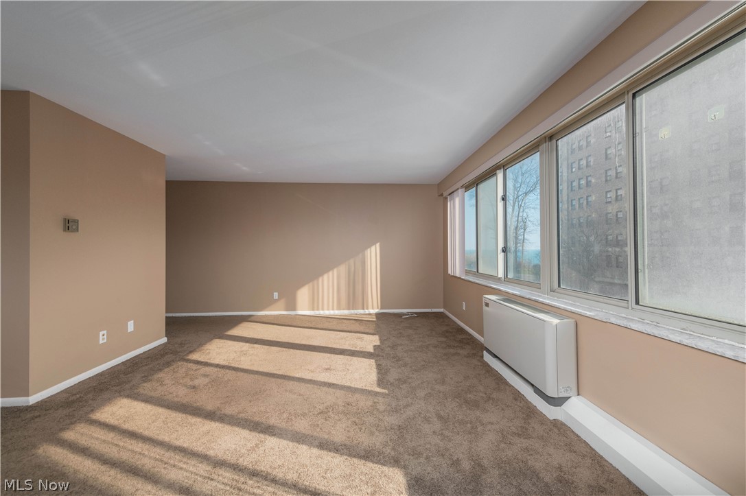 Marine Towers East Condo - Residential