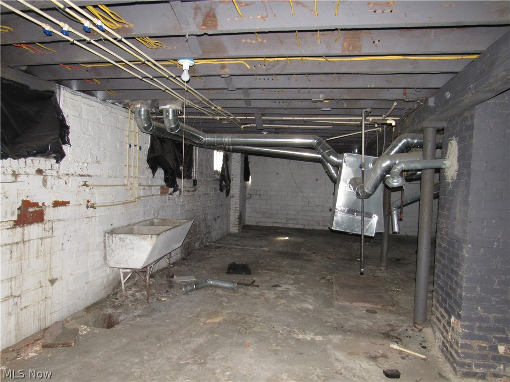 East Cleveland - Residential Income