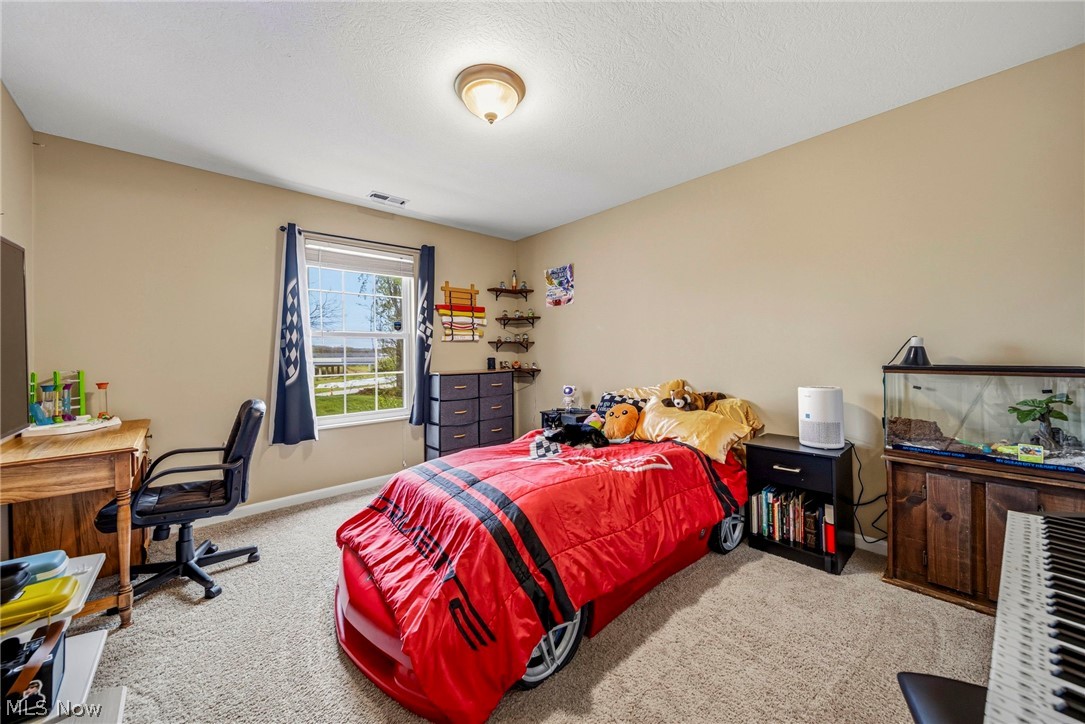 Lenox Village Condo Ph 02 - Residential