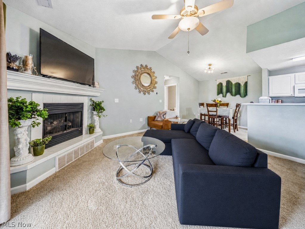 Lenox Village Condo Ph 02 - Residential