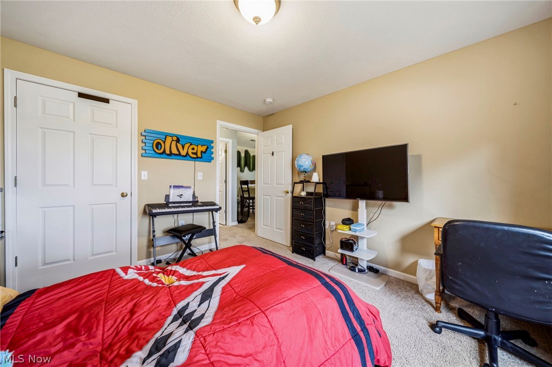 Lenox Village Condo Ph 02 - Residential