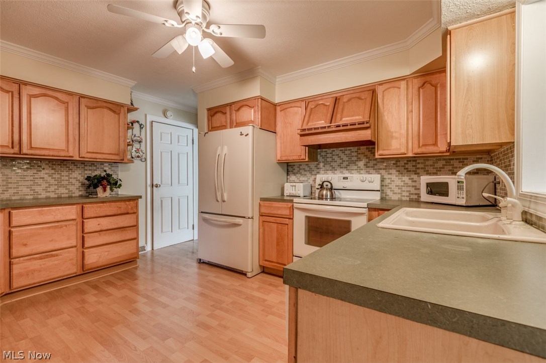 Little Mountain Park - Residential