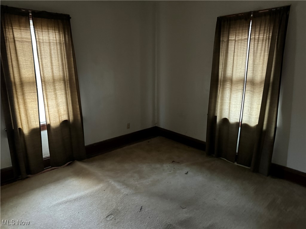 Tallmadge 09 - Residential Income