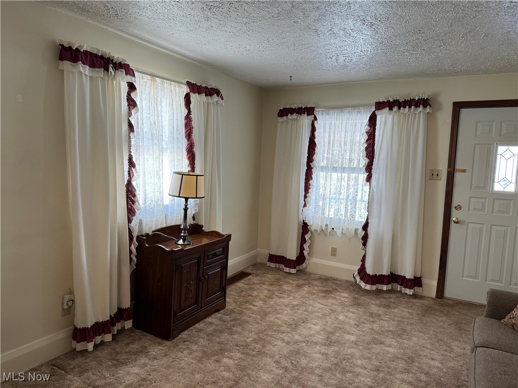 281 Shields Road, Youngstown, Ohio image 3