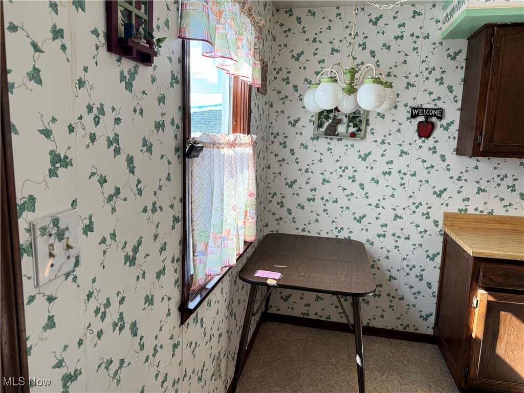 281 Shields Road, Youngstown, Ohio image 24