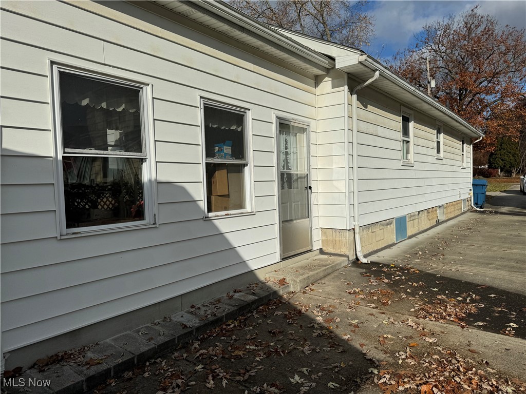 281 Shields Road, Youngstown, Ohio image 32