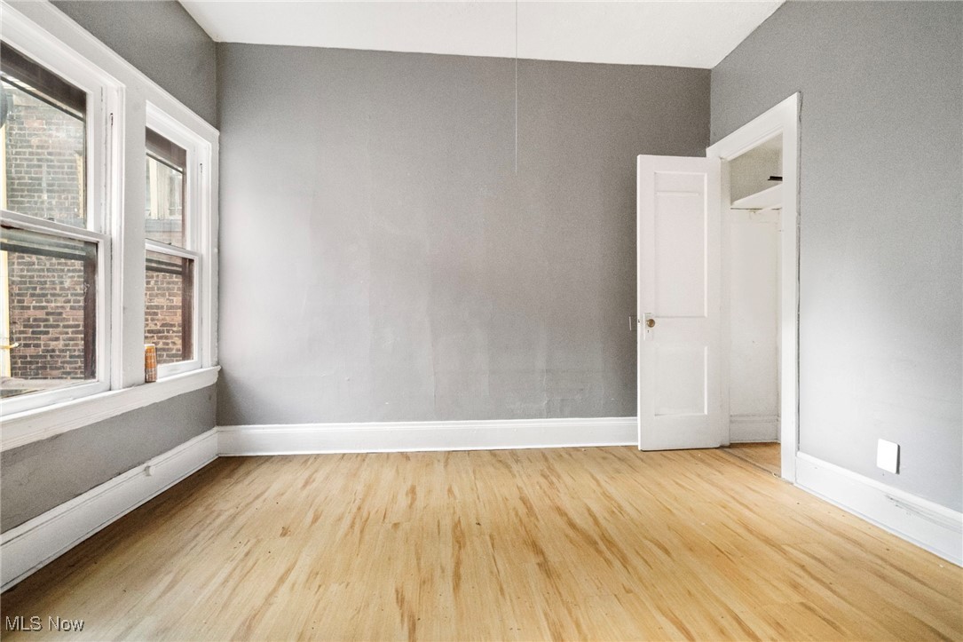 Kelly - Commercial Sale