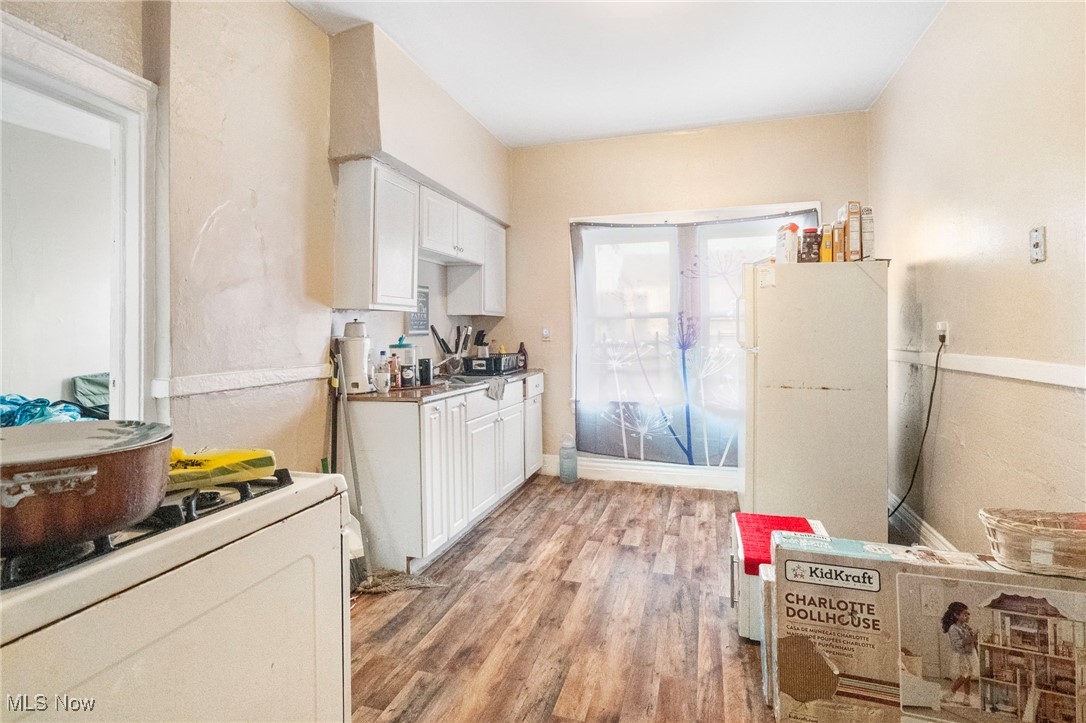 Kelly - Commercial Sale