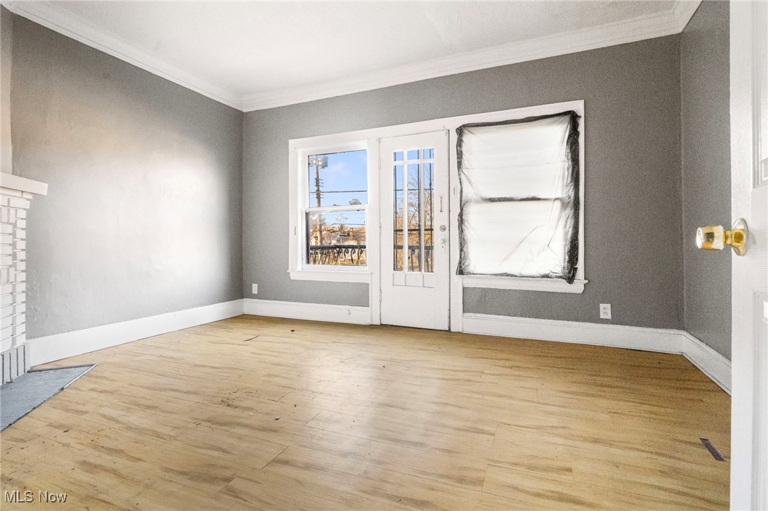 Kelly - Commercial Sale