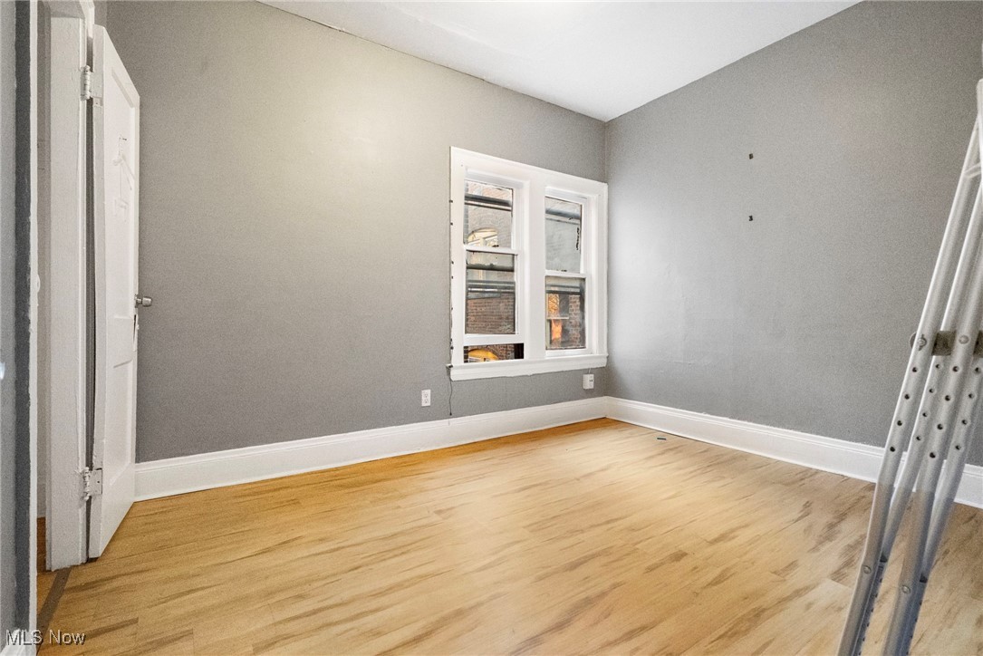 Kelly - Commercial Sale