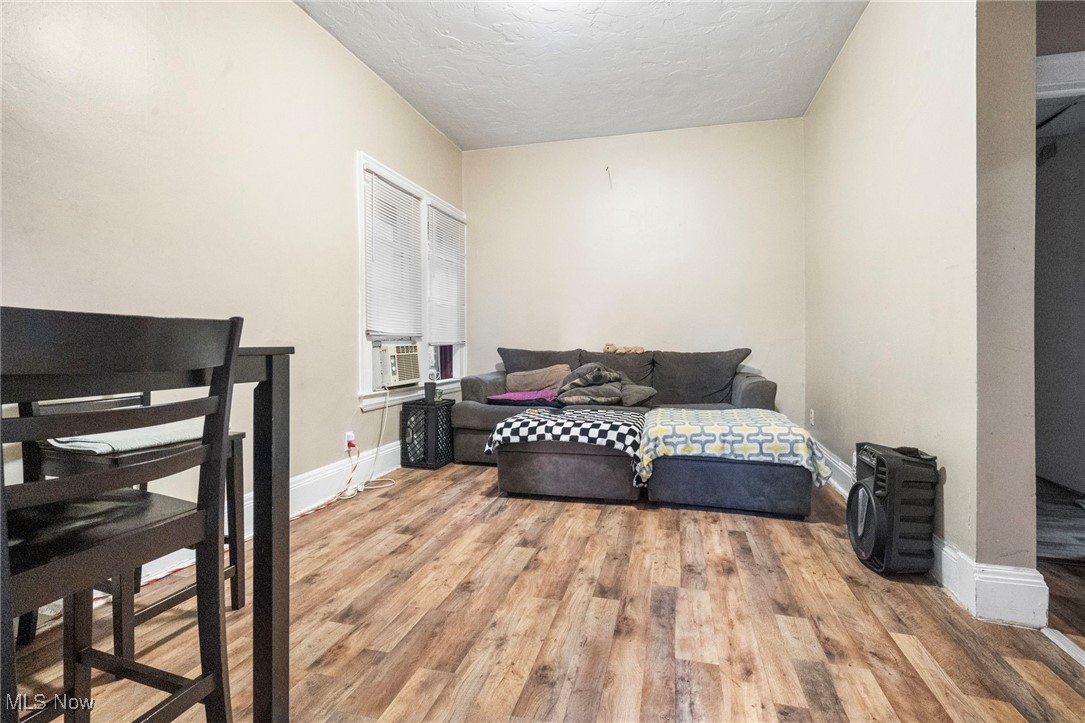 Kelly - Commercial Sale